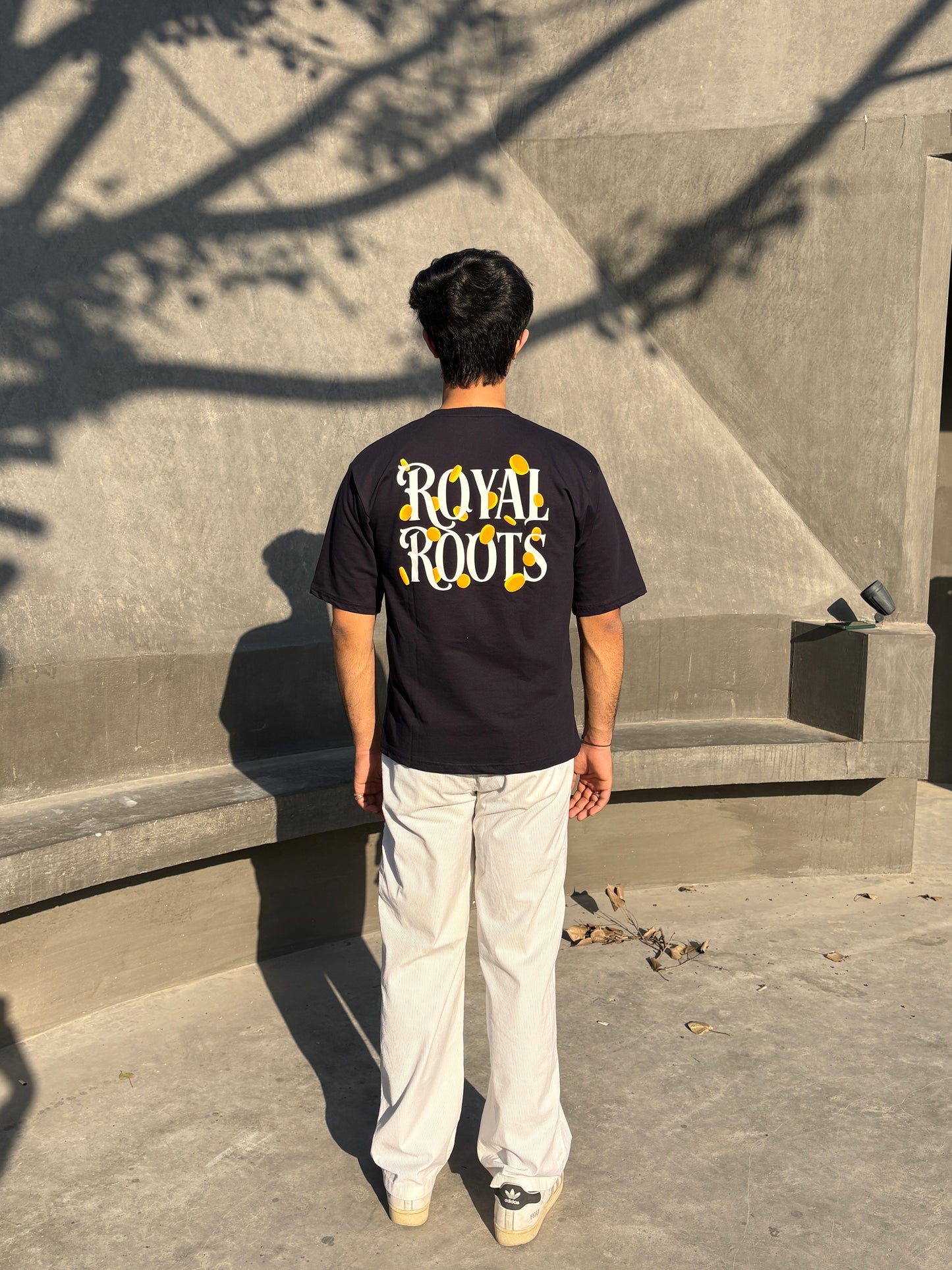 ROYAL ROOTS TEE IN DARK NAVY