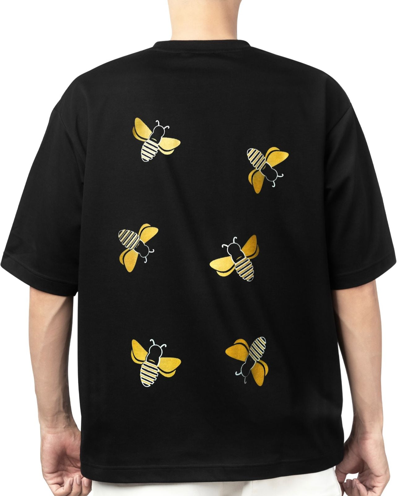 HONEYBEE TEE IN BLACK
